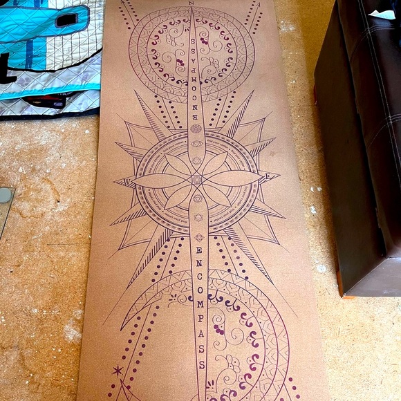 Yoloha yoga mat - Picture 1 of 2